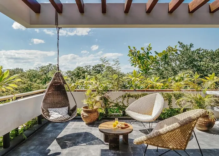 Divine 1br Ph With Private Pool And Spectacular Pools *